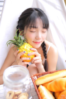 大白屁股缝里浓黑的毛